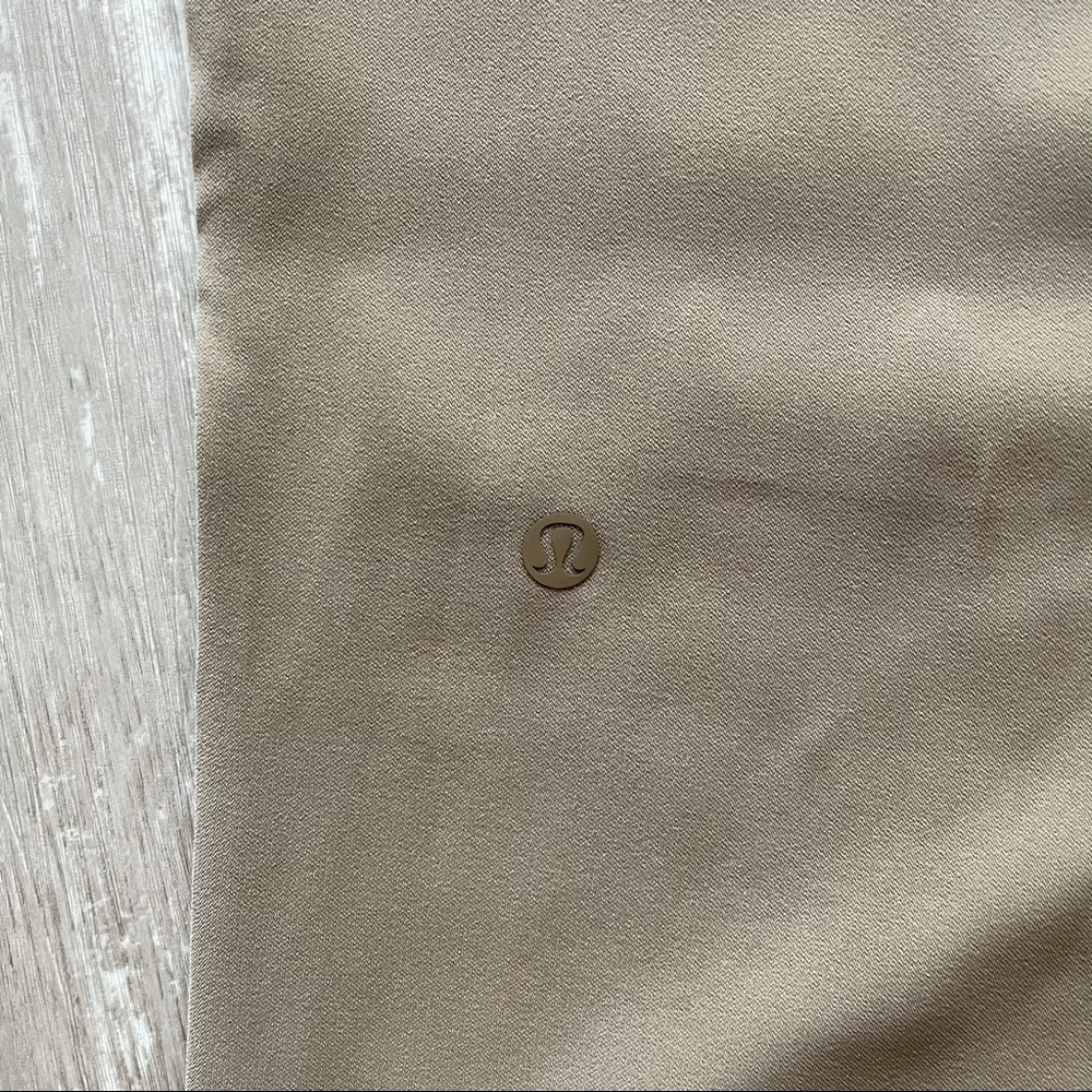 Lululemon On The Fly 7/8 Pant Woven - Frontier - Picture 5 of 5